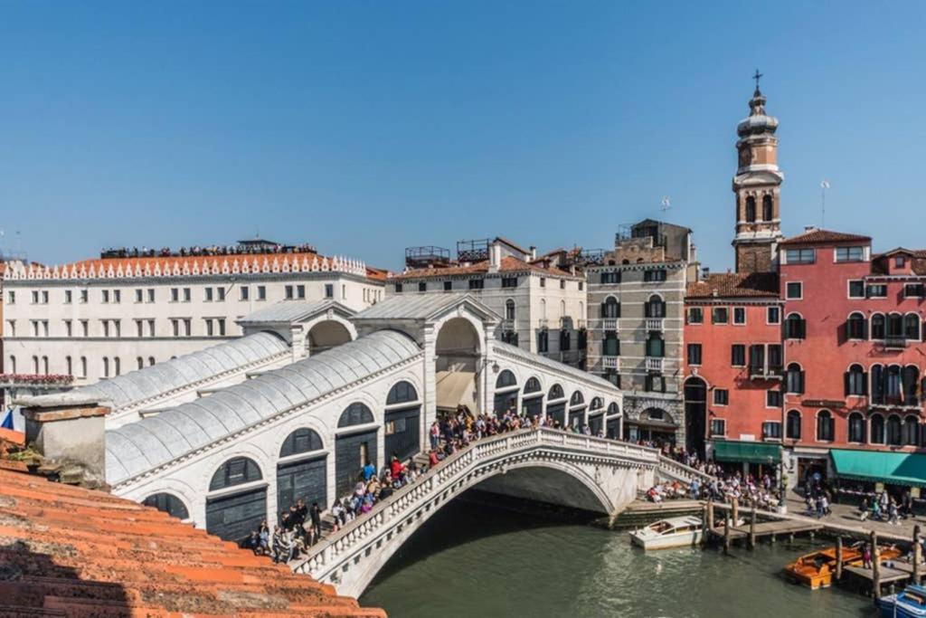 Rialto Apartment With Canal Grande View Venice Luaran gambar