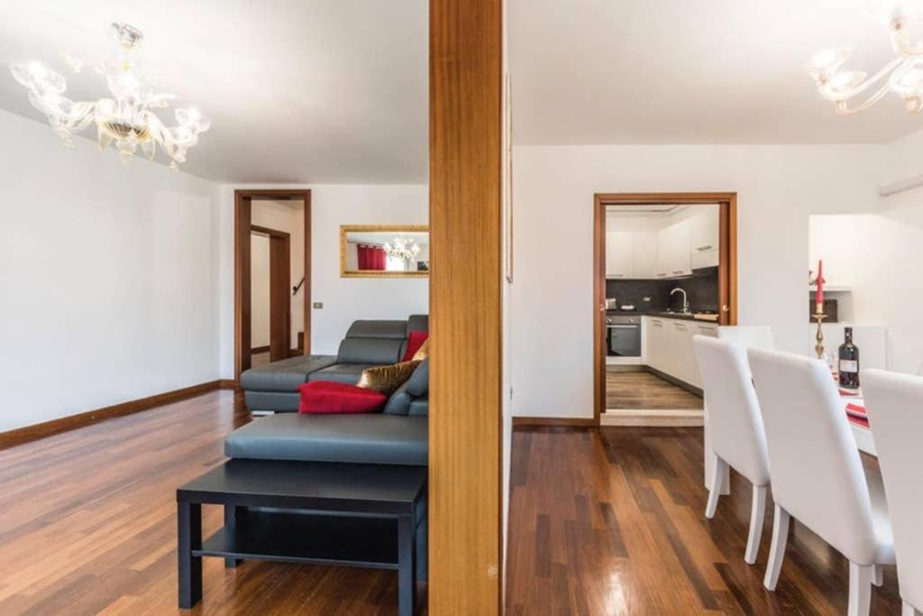 Rialto Apartment With Canal Grande View Venice Luaran gambar